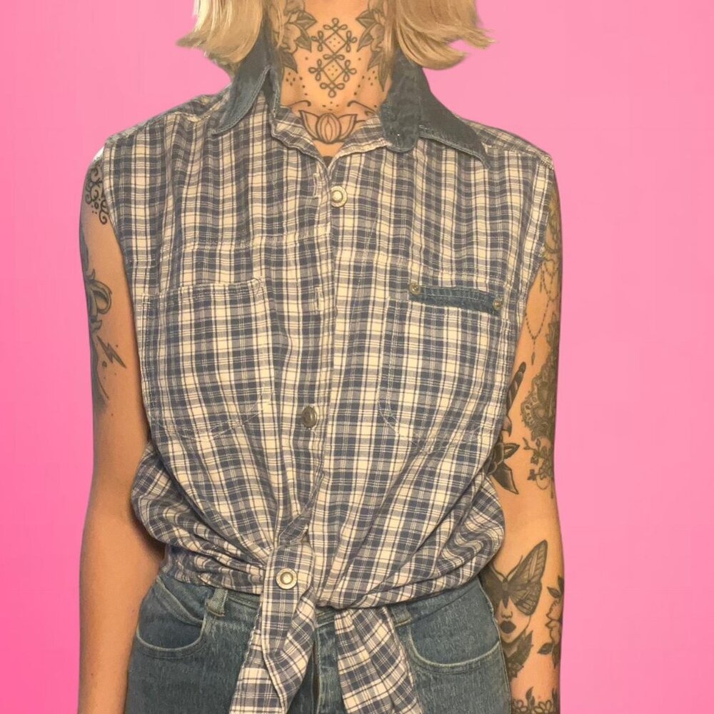 Unique Vintage Blue & White Plaid Tie-Front Button-Down Top